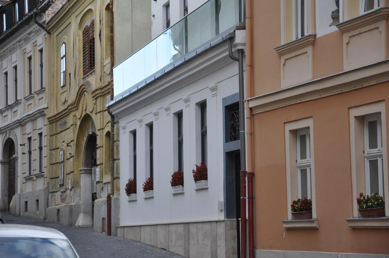 Centrál Vendégház Székesfehérvár Esterno foto