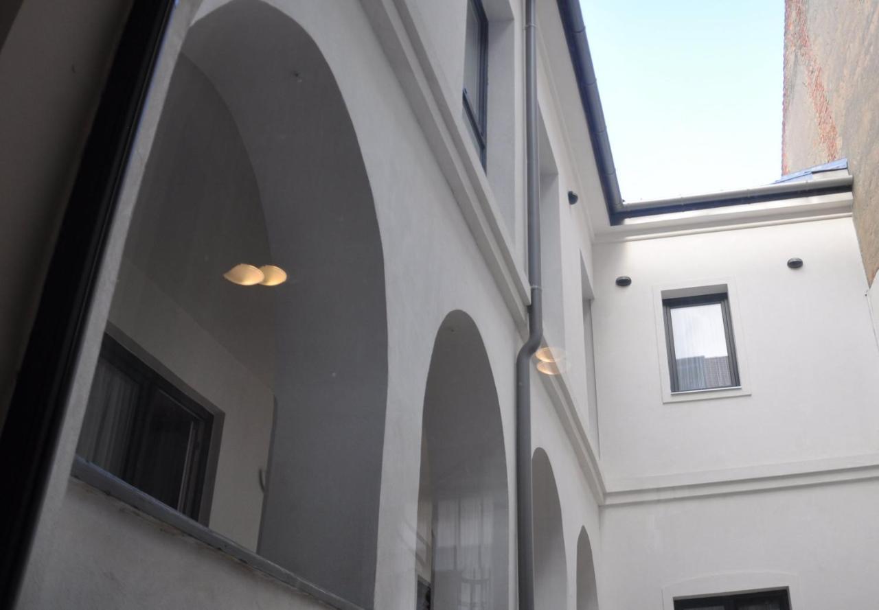 Centrál Vendégház Székesfehérvár Esterno foto